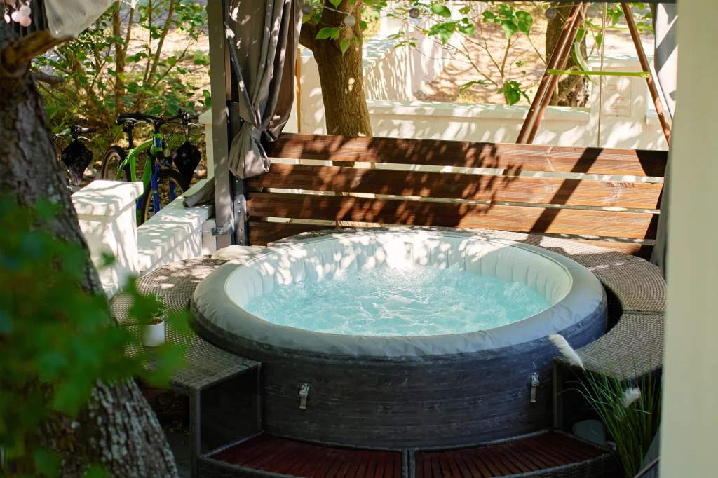 Inflatable Hot Tub